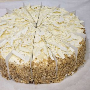 10” Carrot Cake 2400g