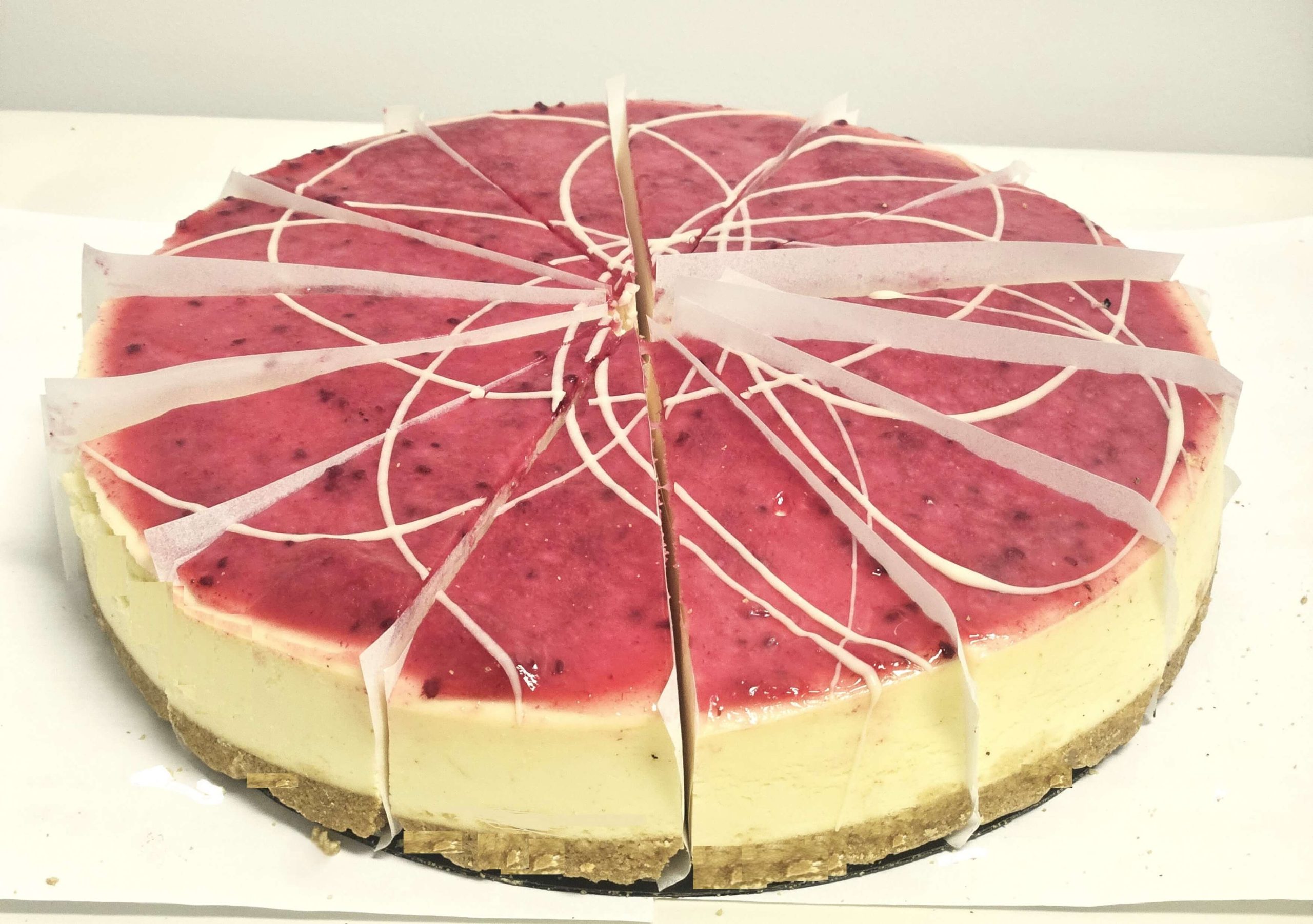 10” Raspberry Cheesecake 2100g