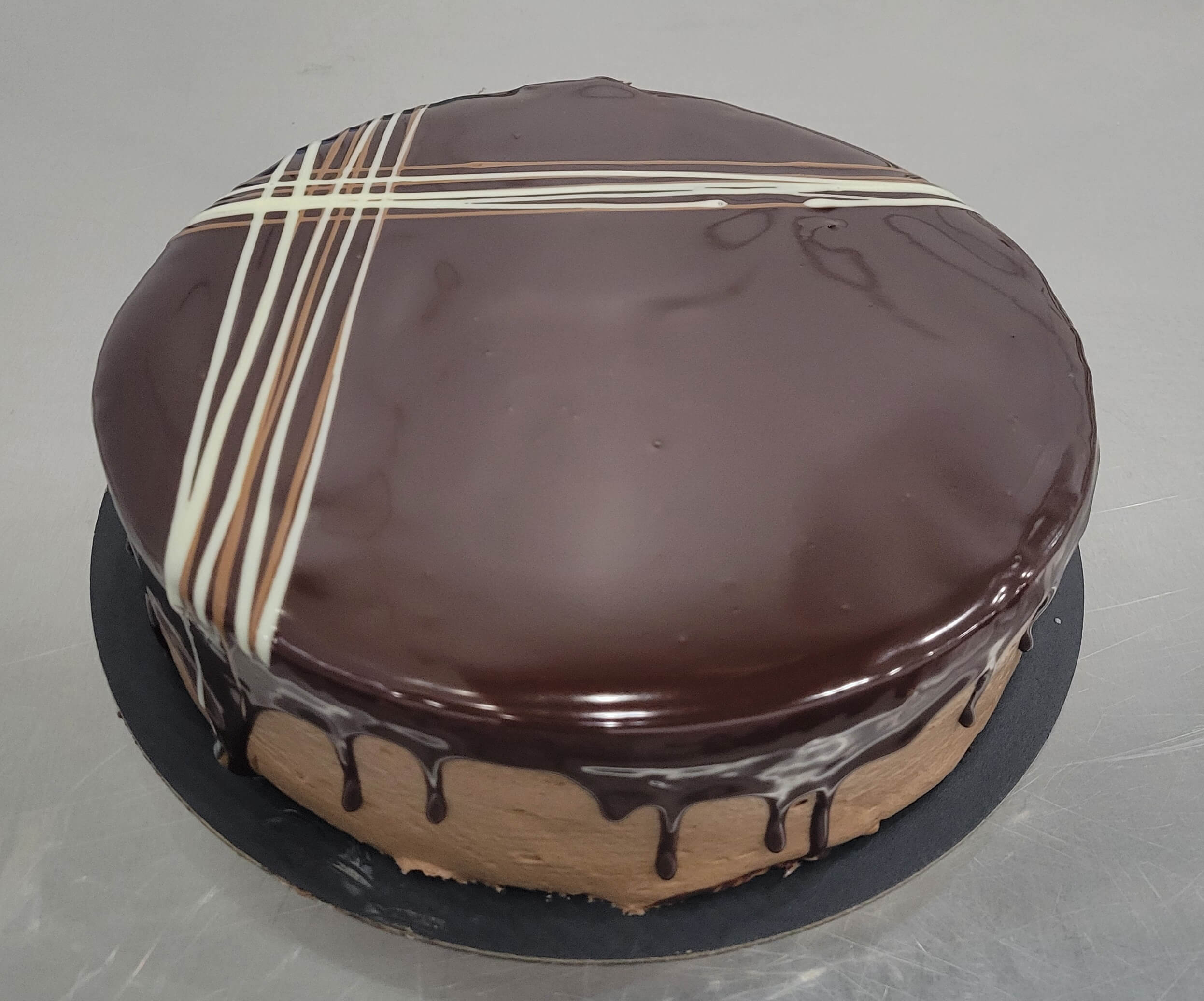 Chocolate Ganache Cake 850g